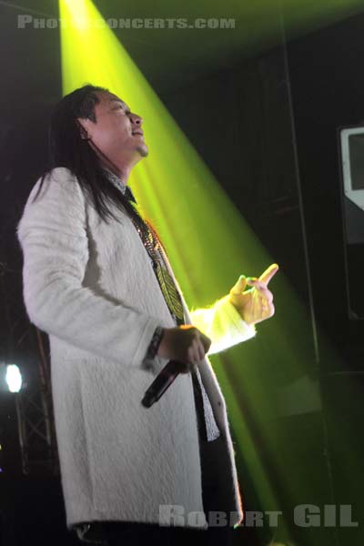 FAR EAST MOVEMENT - 2012-04-26 - PARIS - 1515 - 
